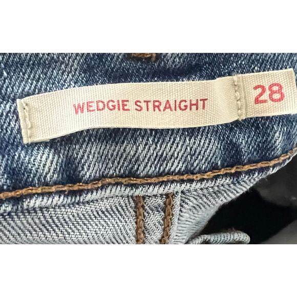 Levis Jeans Womens 28 Wedgie Straight Button Fly Pants Blue Denim 28x27 - Picture 5 of 6